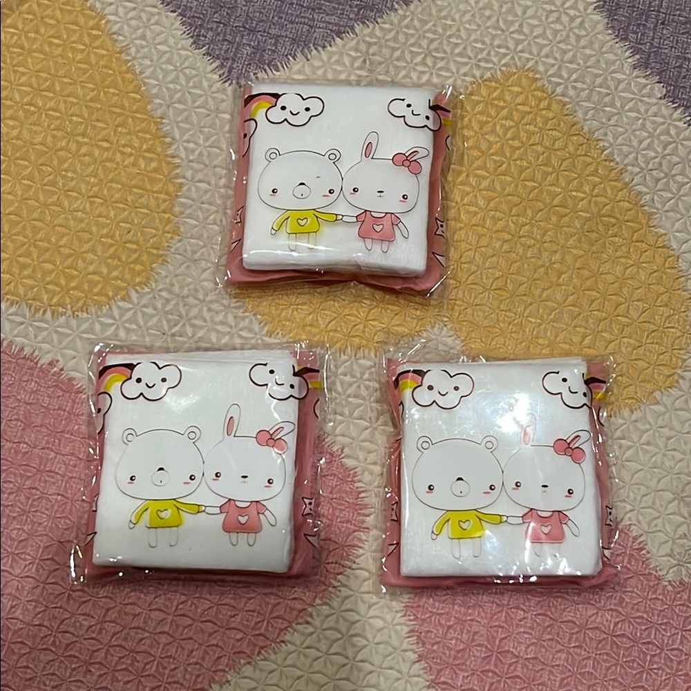 Cute Cartoon Bear and Bunny Tissues for Lipstick Removal NEW
